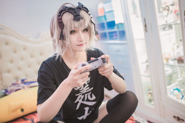 【半岛online(中国)】詹皇用实力征服一切球迷:从不敢休息!(图2) 半岛web版登录入口