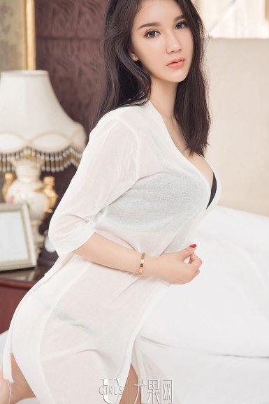 “半岛online(中国)”《星期一的丰满》12集最终话：登上大人的阶梯风情撩人